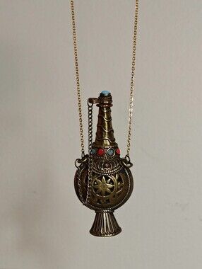 Vintage Tibetan Perfume / Snuff Bottle Pendant Necklace